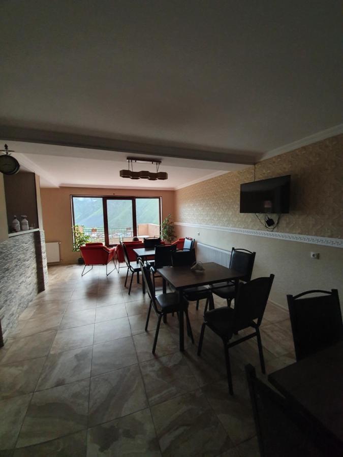 Nikolo Inn Kazbegi Εξωτερικό φωτογραφία