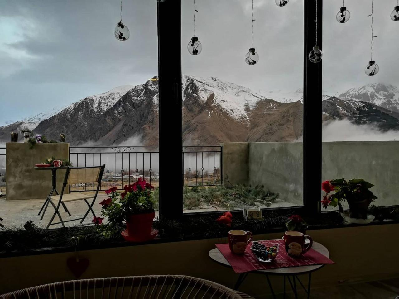 Nikolo Inn Kazbegi Εξωτερικό φωτογραφία